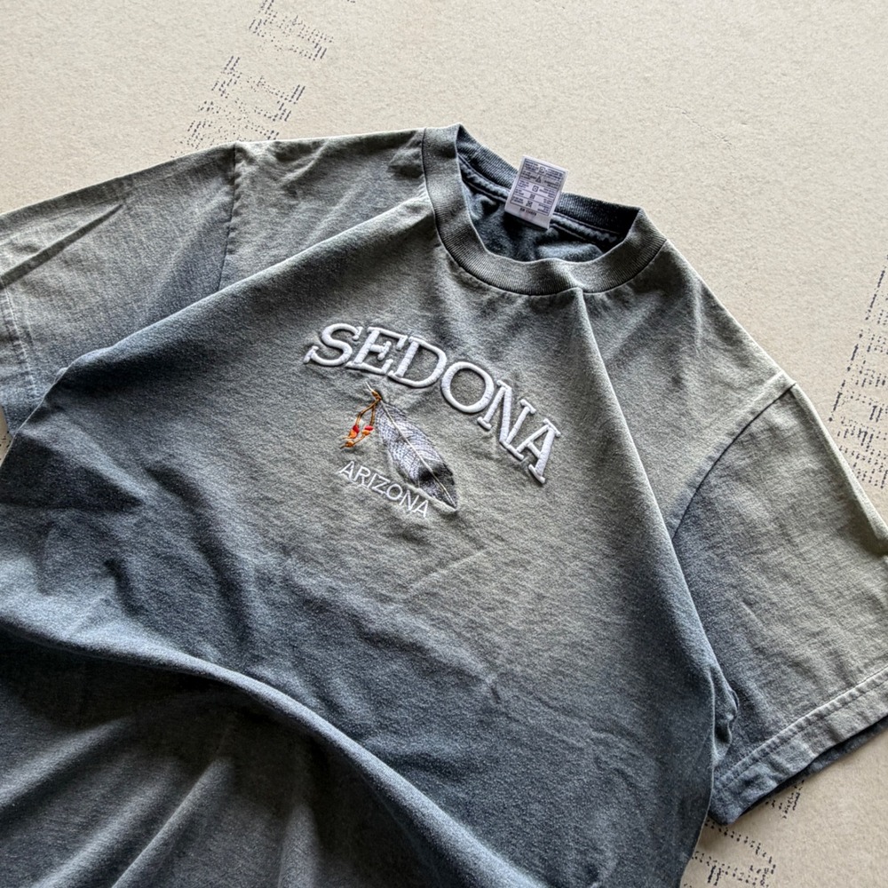 90's Vintage Intex Sedona Arizona Sun Faded T-shirt
